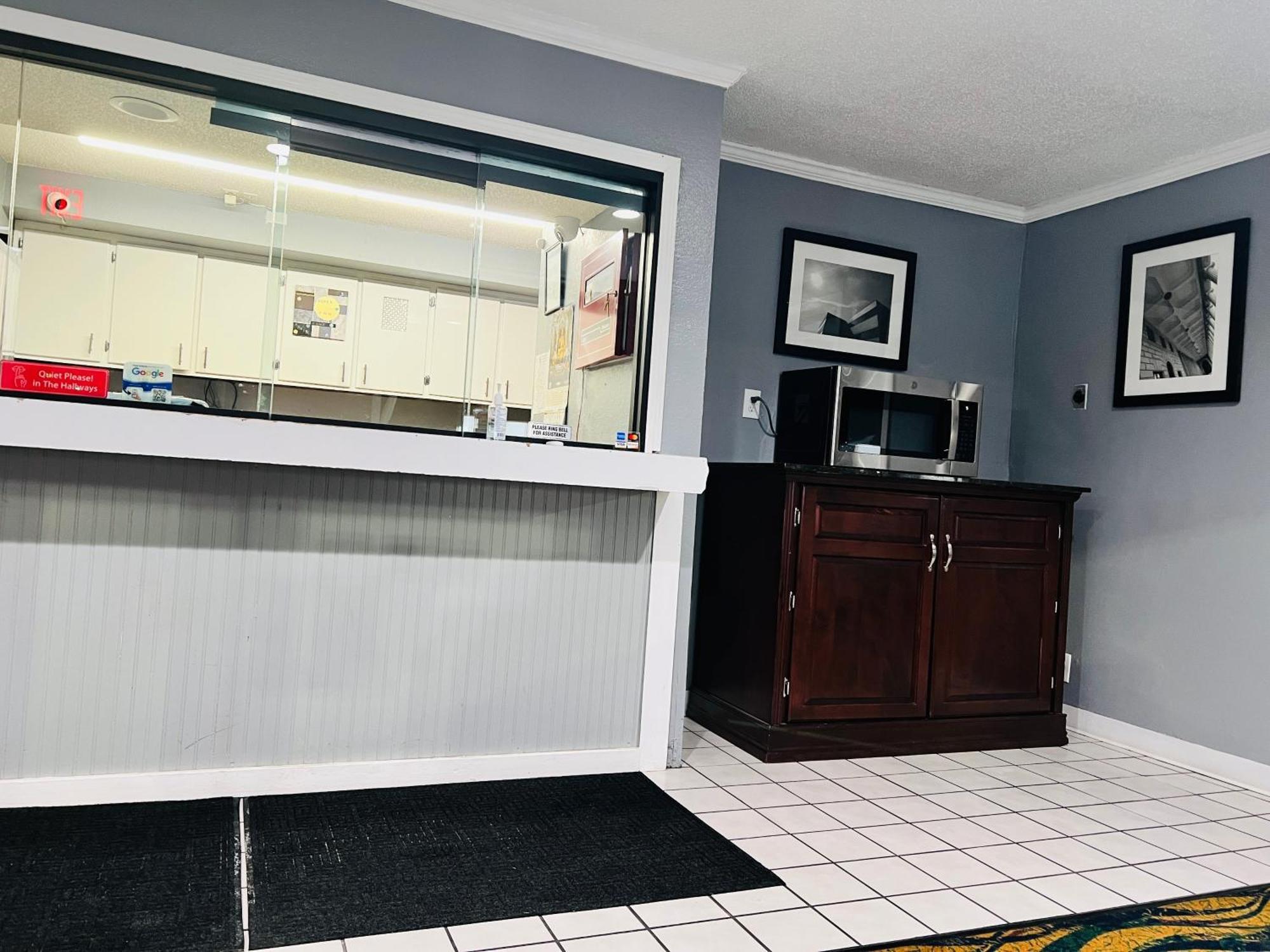 Super Inn By Oyo Lansing Mi Exterior photo
