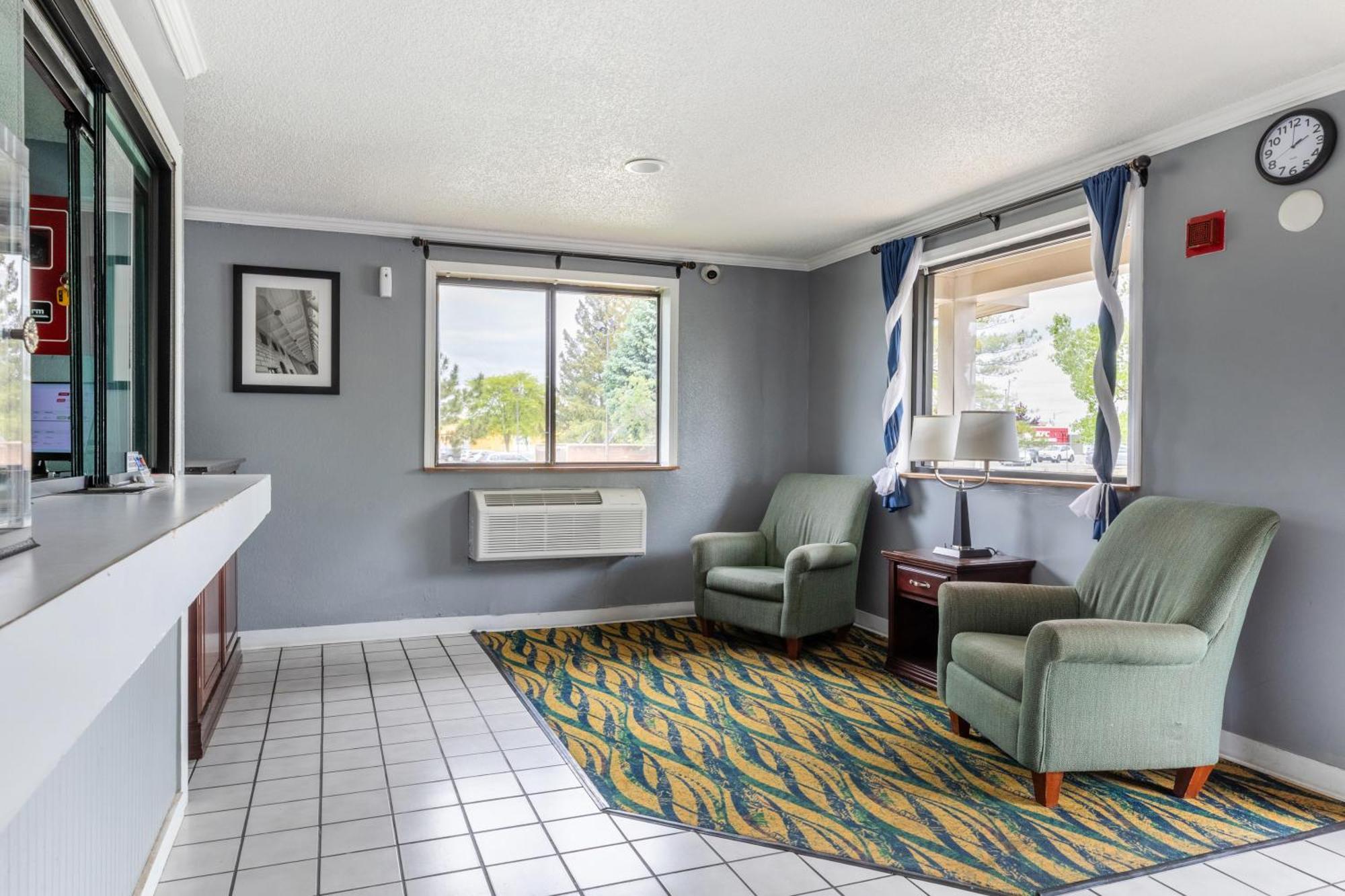 Super Inn By Oyo Lansing Mi Exterior photo
